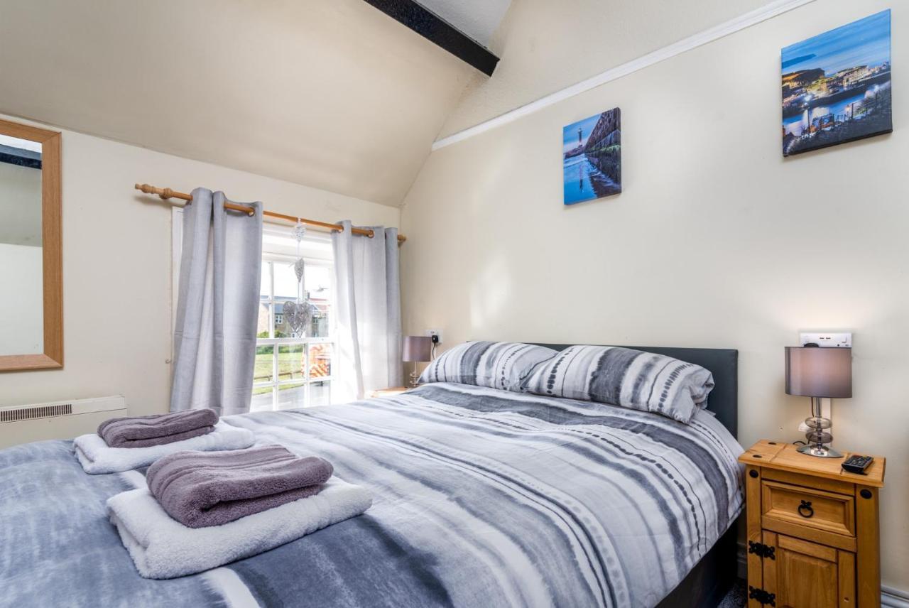 The Witching Post Inn Egton Экстерьер фото
